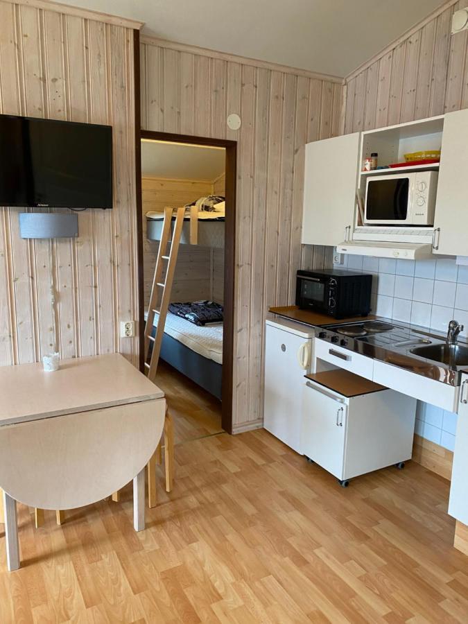 Maelarhusen Semesterby Oesterlen - Stugor & Gardssviter Sandby Экстерьер фото